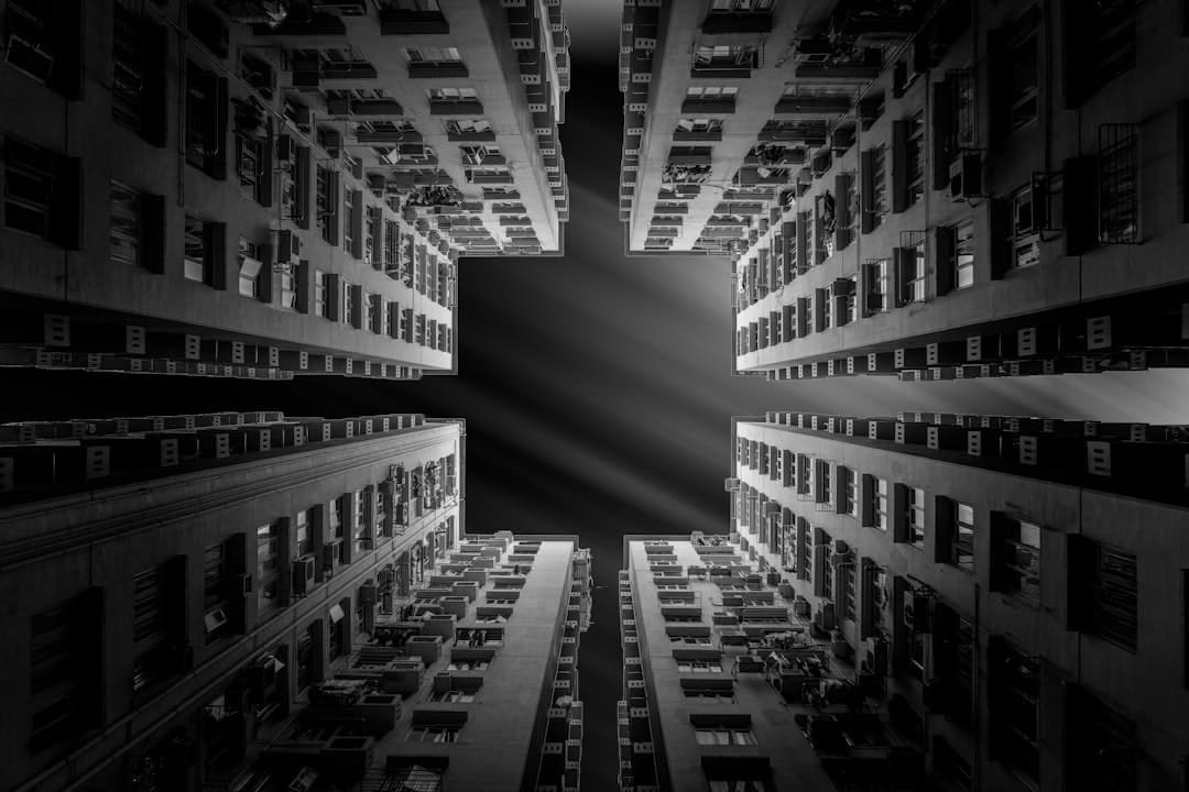 Photo Scalability and Performance