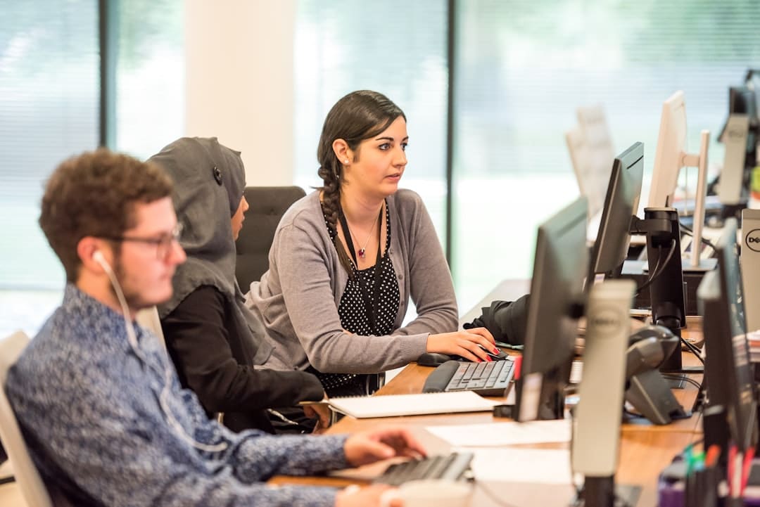 Photo Customer Support