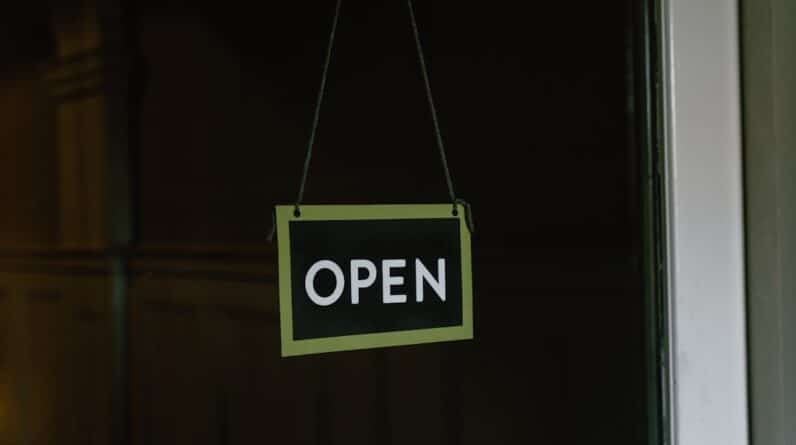 Photo Small Business Web Hosting Service