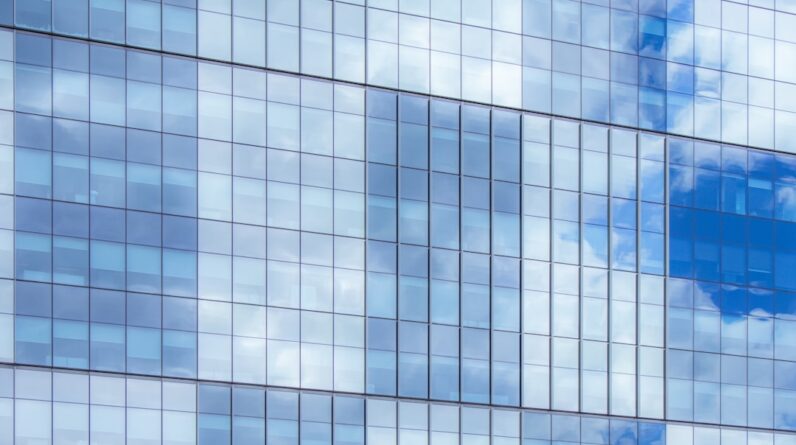 Photo Cloud Providers Data Centers